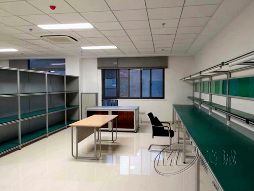 浙江鋁型材廠家生產(chǎn)的防靜電工作臺，和江蘇有什么不一樣？