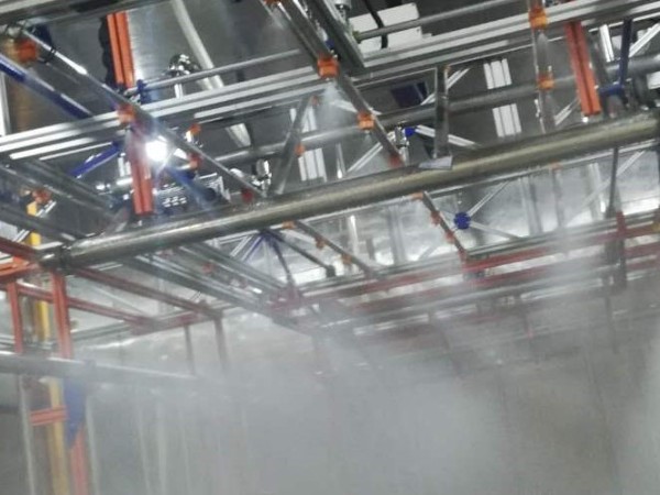 為什么定制鋁型材框架備受機械設備行業(yè)客戶的青睞？